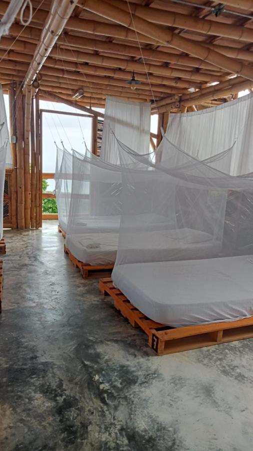 Niuwi Hostel บูรีตากา ภายนอก รูปภาพ
