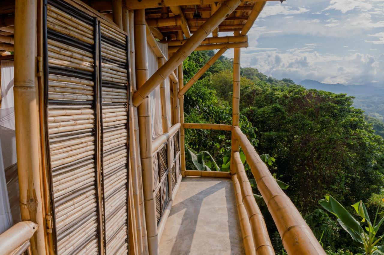 Niuwi Hostel บูรีตากา ภายนอก รูปภาพ