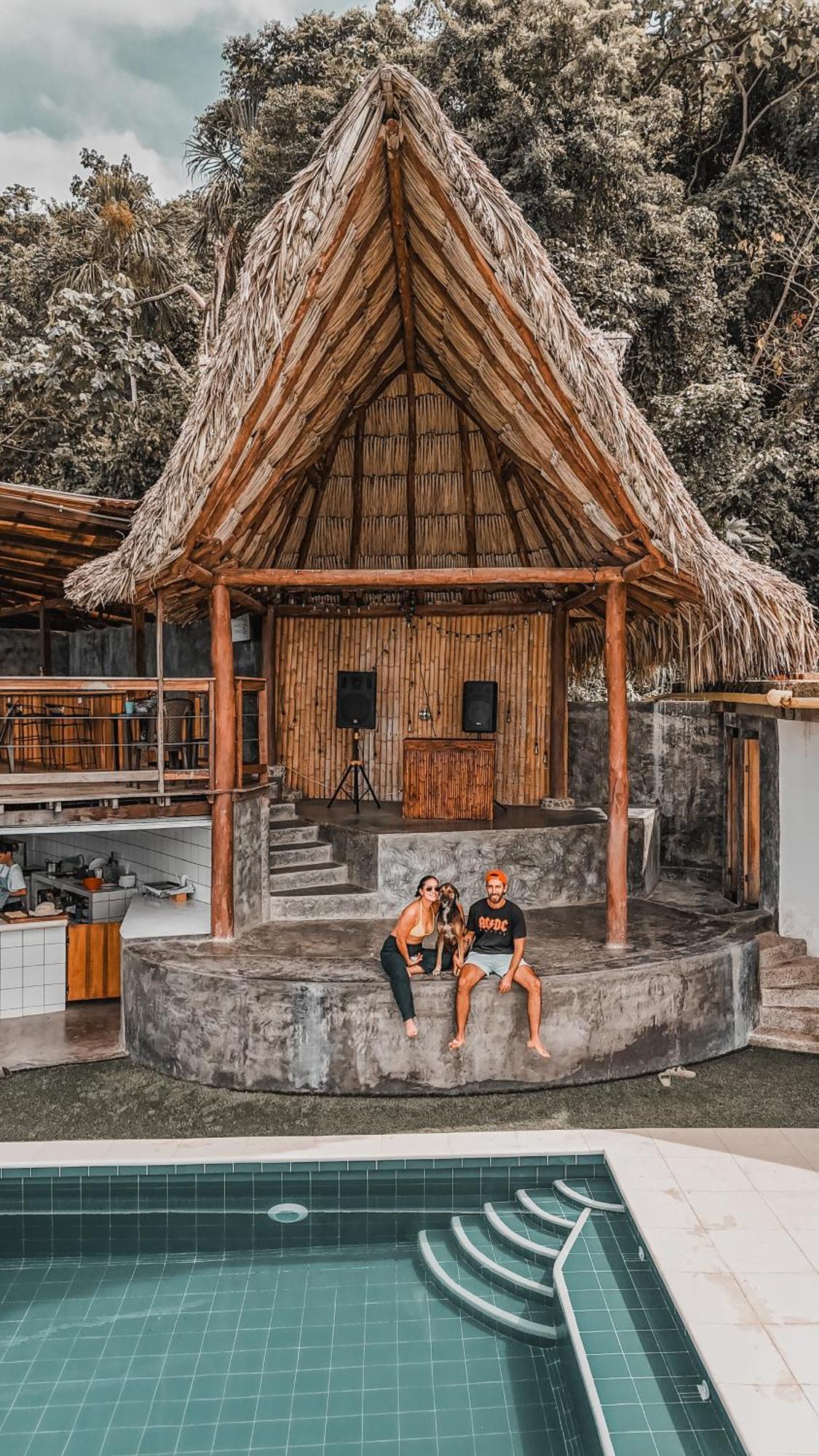 Niuwi Hostel บูรีตากา ภายนอก รูปภาพ